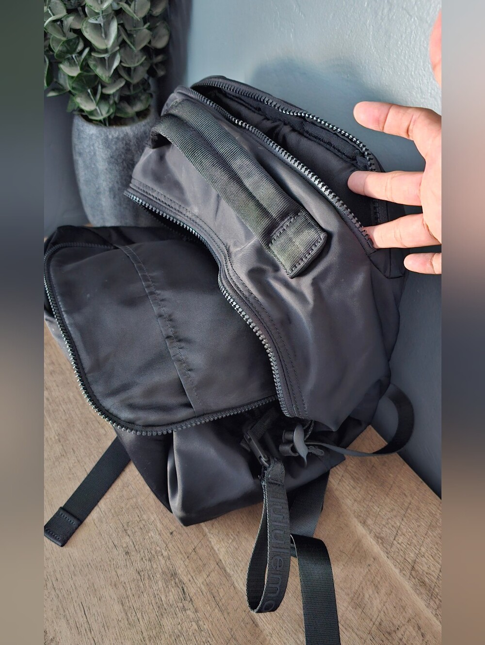 Lululemon Backpack - Picture 4 of 9